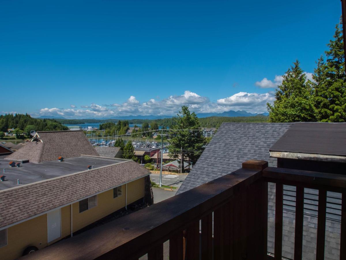 Surfs Inn Rainforest Cottages Ucluelet Bagian luar foto